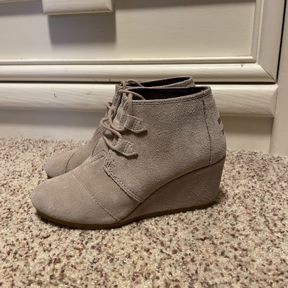 Desert Taupe Suede Women’s Kala Booties